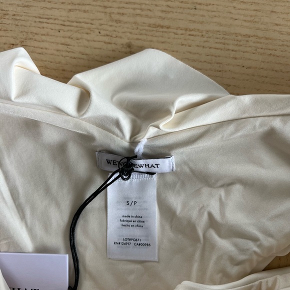 WEWOREWHAT Ruffle Delilah Bikini top and bottom new small - Picture 10 of 13